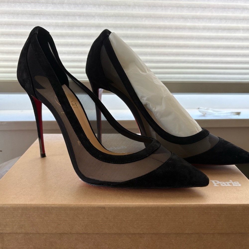 Christian Louboutin Black Mesh Pointed-Toe Stiletto Pumps - Galativi